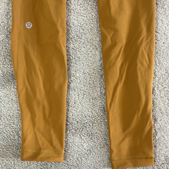 Lululemon Swift Speed High-Rise Tight 28"
Spiced Bronze Size 2 - Picture 8 of 14